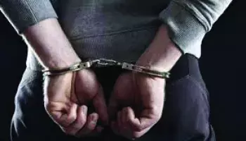 Jammu: 65 लाख के आभूषण चोरी कांड का खुलासा, पुलिस ने सीमा से दो को दबोचा Jammu: 65 लाख के आभूषण चोरी कांड का खुलासा, पुलिस ने सीमा से दो को दबोचा