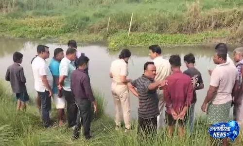Bhadrak में रेबा नदी के किनारे एक अज्ञात महिला का शव मिला Bhadrak में रेबा नदी के किनारे एक अज्ञात महिला का शव मिला