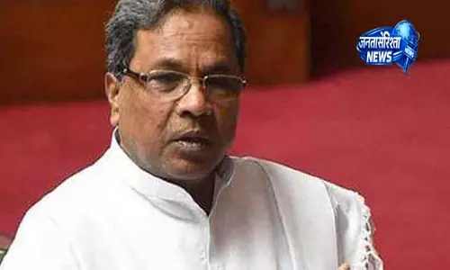 Karnataka CM सिद्धारमैया ने राहुल गांधी से मुलाकात की Karnataka CM सिद्धारमैया ने राहुल गांधी से मुलाकात की