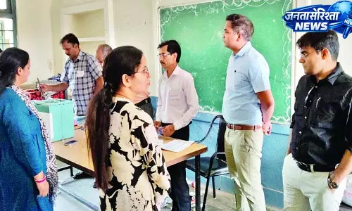 दूसरे चरण में 78.95 वोटिंग, 85 हजार से ज्यादा मतदाताओं ने चुनी गांवों की सरकार दूसरे चरण में 78.95 वोटिंग, 85 हजार से ज्यादा मतदाताओं ने चुनी गांवों की सरकार