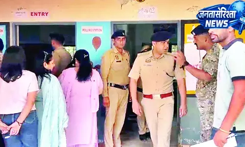 पांवटा ब्लॉक की 16 पंचायतों में 14,717 महिला मतदाताओं ने डाले वोट पांवटा ब्लॉक की 16 पंचायतों में 14,717 महिला मतदाताओं ने डाले वोट