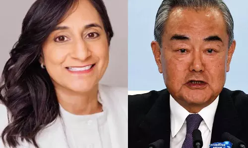 Canada ने चीनी विदेश मंत्री वांग यी का स्वागत किया; एक दशक में चीनी विदेश मंत्री की यह पहली यात्रा Canada ने चीनी विदेश मंत्री वांग यी का स्वागत किया; एक दशक में चीनी विदेश मंत्री की यह पहली यात्रा