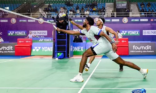 Singapore Open: सात्विक-चिराग, ध्रुव-तनिषा सेमीफाइनल में पहुंचे Singapore Open: सात्विक-चिराग, ध्रुव-तनिषा सेमीफाइनल में पहुंचे