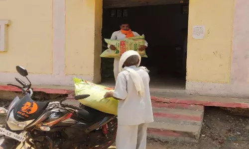 जिले में खाद का पर्याप्त भंडारण, किसानों को समय पर उपलब्ध कराई जा रही उर्वरक