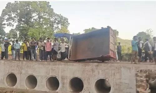 BREAKING: ट्रैक्टर-ट्रॉली पलटने से बड़ा हादसा, चार श्रद्धालुओं की मौत, 41 घायल