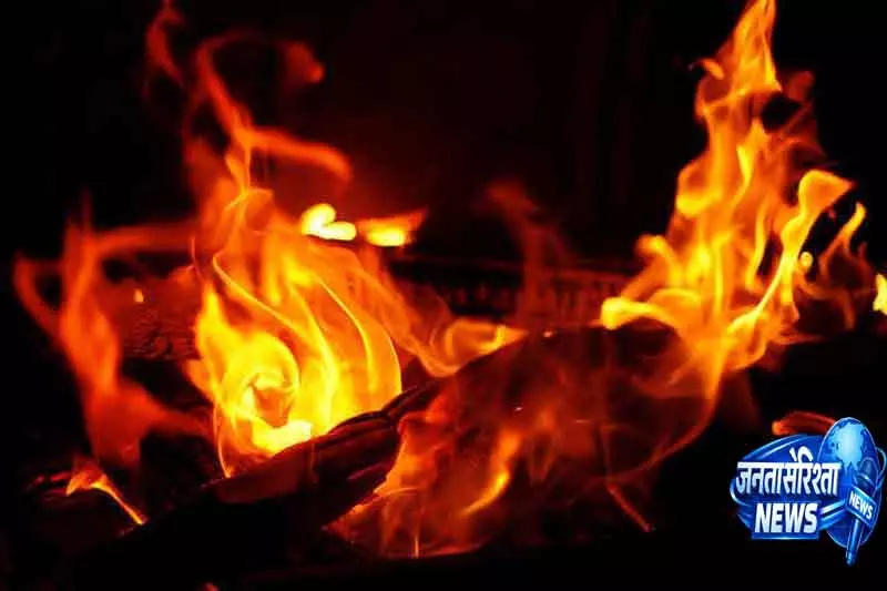Bahadurgarh में ब्लास्ट केमिकल रिएक्शन की वजह से हुआ: रिपोर्ट Bahadurgarh में ब्लास्ट केमिकल रिएक्शन की वजह से हुआ: रिपोर्ट