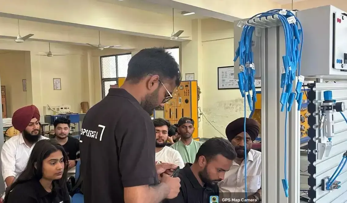 Jammu: एसएमवीडीयू में स्किल डेवलपमेंट कार्यक्रम का सफल समापन Jammu: एसएमवीडीयू में स्किल डेवलपमेंट कार्यक्रम का सफल समापन