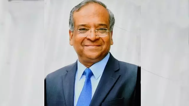 दिल्ली के हौज़ खास में AC फटने से रिटायर्ड IAS अधिकारी धनेंद्र कुमार की मौत दिल्ली के हौज़ खास में AC फटने से रिटायर्ड IAS अधिकारी धनेंद्र कुमार की मौत