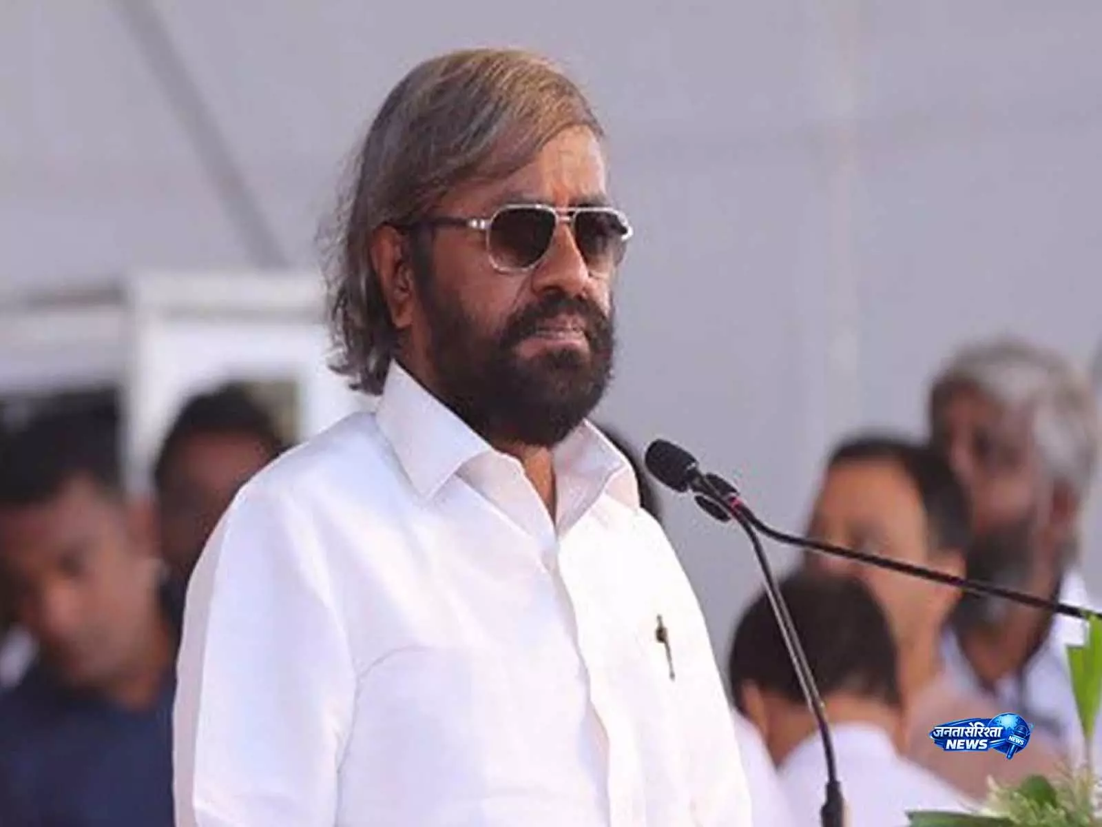 Siddaramaiah को ‘जन नेता’ कहा, कर्नाटक कैबिनेट में लिंगायत प्रतिनिधित्व की मांग Siddaramaiah को ‘जन नेता’ कहा, कर्नाटक कैबिनेट में लिंगायत प्रतिनिधित्व की मांग