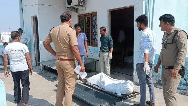 Uttarakhand : होटल के कमरे में युवक-युवती के शव मिलने से सनसनी Uttarakhand : होटल के कमरे में युवक-युवती के शव मिलने से सनसनी