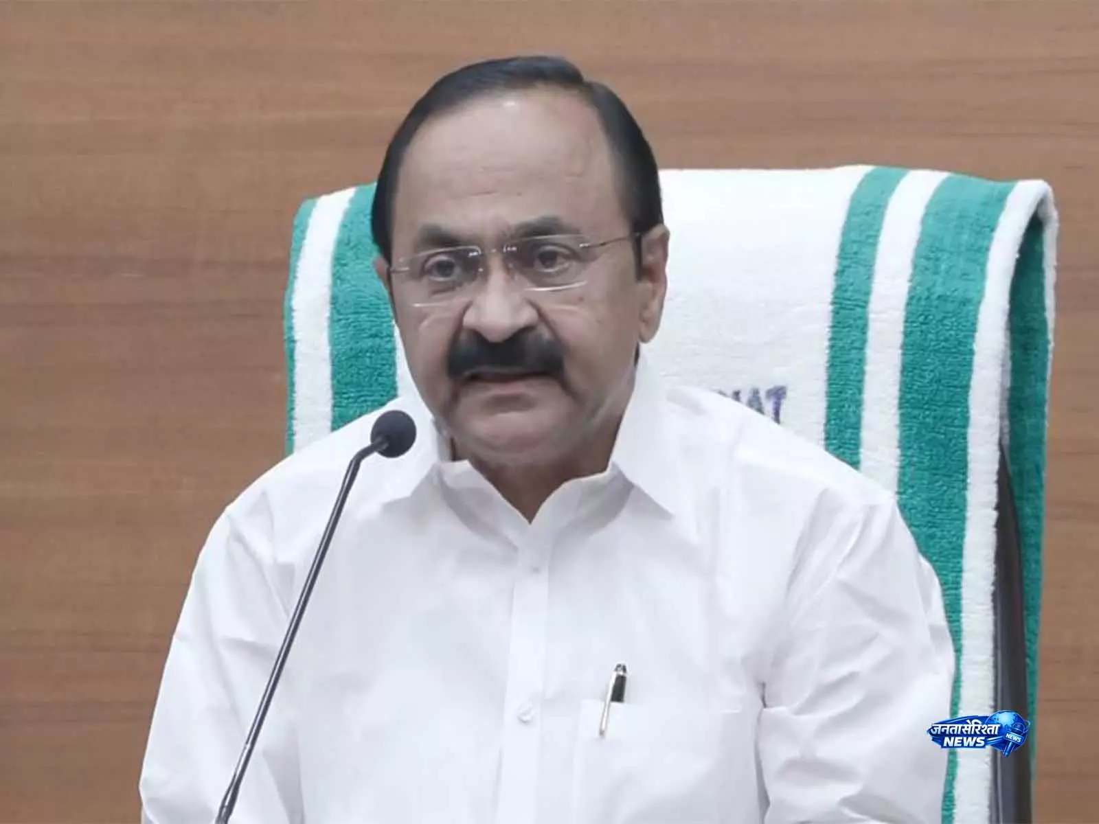 ED छापेमारी पर केरल CM पिनाराई विजयन का बयान जारी ED छापेमारी पर केरल CM पिनाराई विजयन का बयान जारी