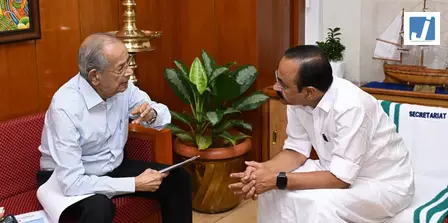 केरल: सीएम सतीशन और मेट्रो मैन श्रीधरन ने नए रेल कॉरिडोर पर चर्चा की केरल: सीएम सतीशन और मेट्रो मैन श्रीधरन ने नए रेल कॉरिडोर पर चर्चा की