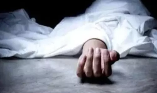 मौत की ऑनलाइन डिलीवरी, केमिकल वाले को पड़ी सजा मौत की ऑनलाइन डिलीवरी, केमिकल वाले को पड़ी सजा