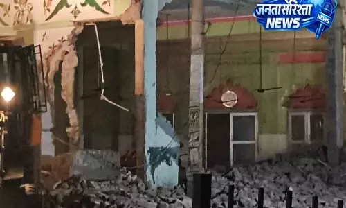 Faridabad में RRTS कॉरिडोर के लिए तोड़फोड़ अभियान तेज Faridabad में RRTS कॉरिडोर के लिए तोड़फोड़ अभियान तेज