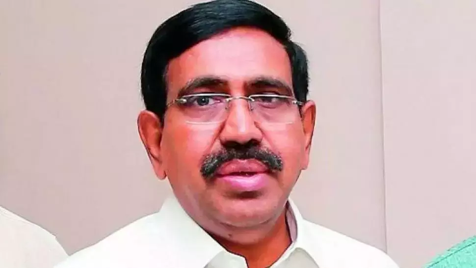 Andhra: मुंबई की फिल्म इंडस्ट्री अमरावती में ज़मीन ढूंढ रही है Andhra: मुंबई की फिल्म इंडस्ट्री अमरावती में ज़मीन ढूंढ रही है