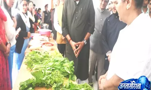 SORENG: गजेंद्र सिंह शेखावत ने सोरेंग में महत्वाकांक्षी जिला कार्यक्रम की प्रगति की समीक्षा SORENG: गजेंद्र सिंह शेखावत ने सोरेंग में महत्वाकांक्षी जिला कार्यक्रम की प्रगति की समीक्षा