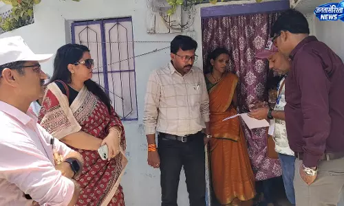 Bhopal : जनगणना 2027 का पहला चरण पूरा, निरीक्षण टीम ने कार्य को संतोषजनक बताया Bhopal : जनगणना 2027 का पहला चरण पूरा, निरीक्षण टीम ने कार्य को संतोषजनक बताया