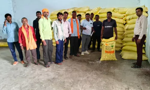 प्रति एकड़ 2 बोरी यूरिया और 1-1 बोरी डीएपी ले सकेंगे किसान प्रति एकड़ 2 बोरी यूरिया और 1-1 बोरी डीएपी ले सकेंगे किसान