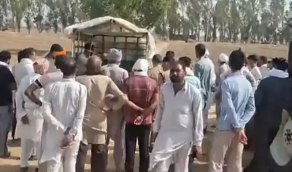 Sirsa: पानी की डिग्गी से युवक का शव मिलने से सनसनी Sirsa: पानी की डिग्गी से युवक का शव मिलने से सनसनी