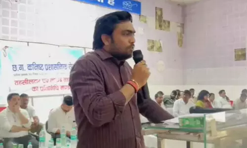 जीजा को जेल से निकलवाने तहसीलदार से लड़ गए बीजेपी विधायक रामकुमार टोप्पो, नया खुलासा जीजा को जेल से निकलवाने तहसीलदार से लड़ गए बीजेपी विधायक रामकुमार टोप्पो, नया खुलासा