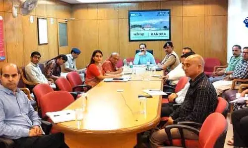 Kangra ADC का निर्देश, ड्रग नेटवर्क पर कड़ी कार्रवाई Kangra ADC का निर्देश, ड्रग नेटवर्क पर कड़ी कार्रवाई
