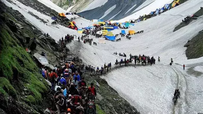 Jammu: अमरनाथ यात्रा 2026 के लिए सुरक्षा व्यवस्था चाक-चौबंद करने पर जोर Jammu: अमरनाथ यात्रा 2026 के लिए सुरक्षा व्यवस्था चाक-चौबंद करने पर जोर