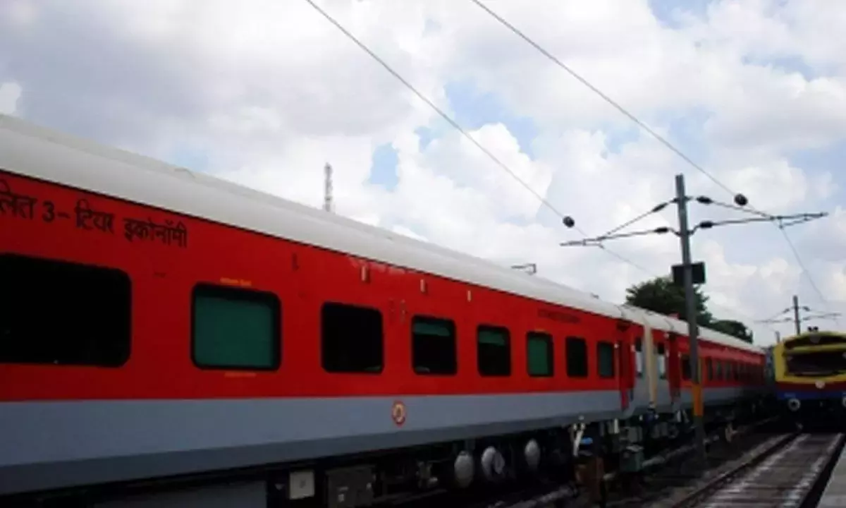 रेल ज़ोन को कनेक्टिविटी में उछाल लाना होगा: AP चैंबर्स