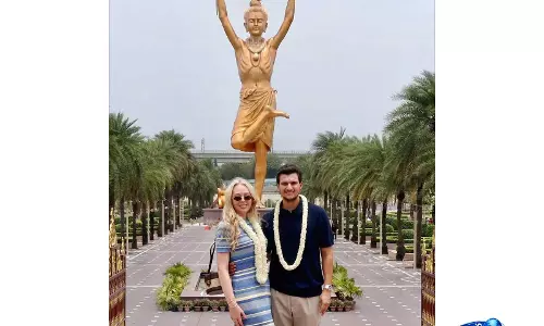 टिफ़नी ट्रंप और उनके पति भारत दौरे पर, Delhi में अक्षरधाम मंदिर गए