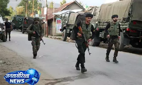 Pulwama-शोपियां CRPF कैंप में 2 अधिकारियों की मौत