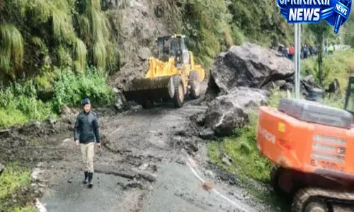 लाचेन रोड को फिर से सुगम बनाने की तैयारी, 15 जुलाई तक मरम्मत और दीर्घकालिक समाधान पर फोकस लाचेन रोड को फिर से सुगम बनाने की तैयारी, 15 जुलाई तक मरम्मत और दीर्घकालिक समाधान पर फोकस