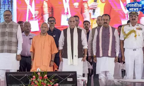 ऑपरेशन सिंदूर में नौसेना की भूमिका अहम, पाकिस्तान सीमित रहा : Rajnath Singh ऑपरेशन सिंदूर में नौसेना की भूमिका अहम, पाकिस्तान सीमित रहा : Rajnath Singh