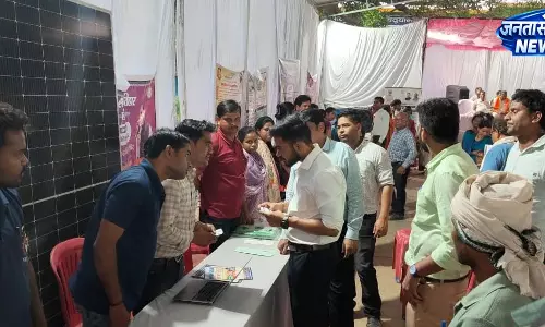 हितग्राहियों को विभिन्न योजनाओं के तहत किया गया सामग्री का वितरण