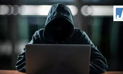 बढ़ते ऑनलाइन धोखाधड़ी के मामलों के बीच साइबर क्राइम विभाग ने जारी की एडवाइजरी बढ़ते ऑनलाइन धोखाधड़ी के मामलों के बीच साइबर क्राइम विभाग ने जारी की एडवाइजरी