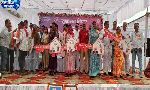 समितियों में खाद -बीज़ पर्याप्त मात्रा में उपलब्ध, नैनो यूरिया का उपयोग वैकल्पिक