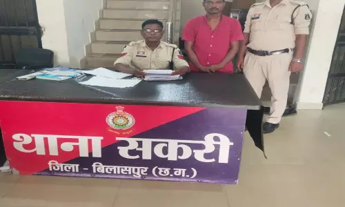 सार्वजनिक स्थान पर चाकू लहराने वाला आरोपी गिरफ्तार