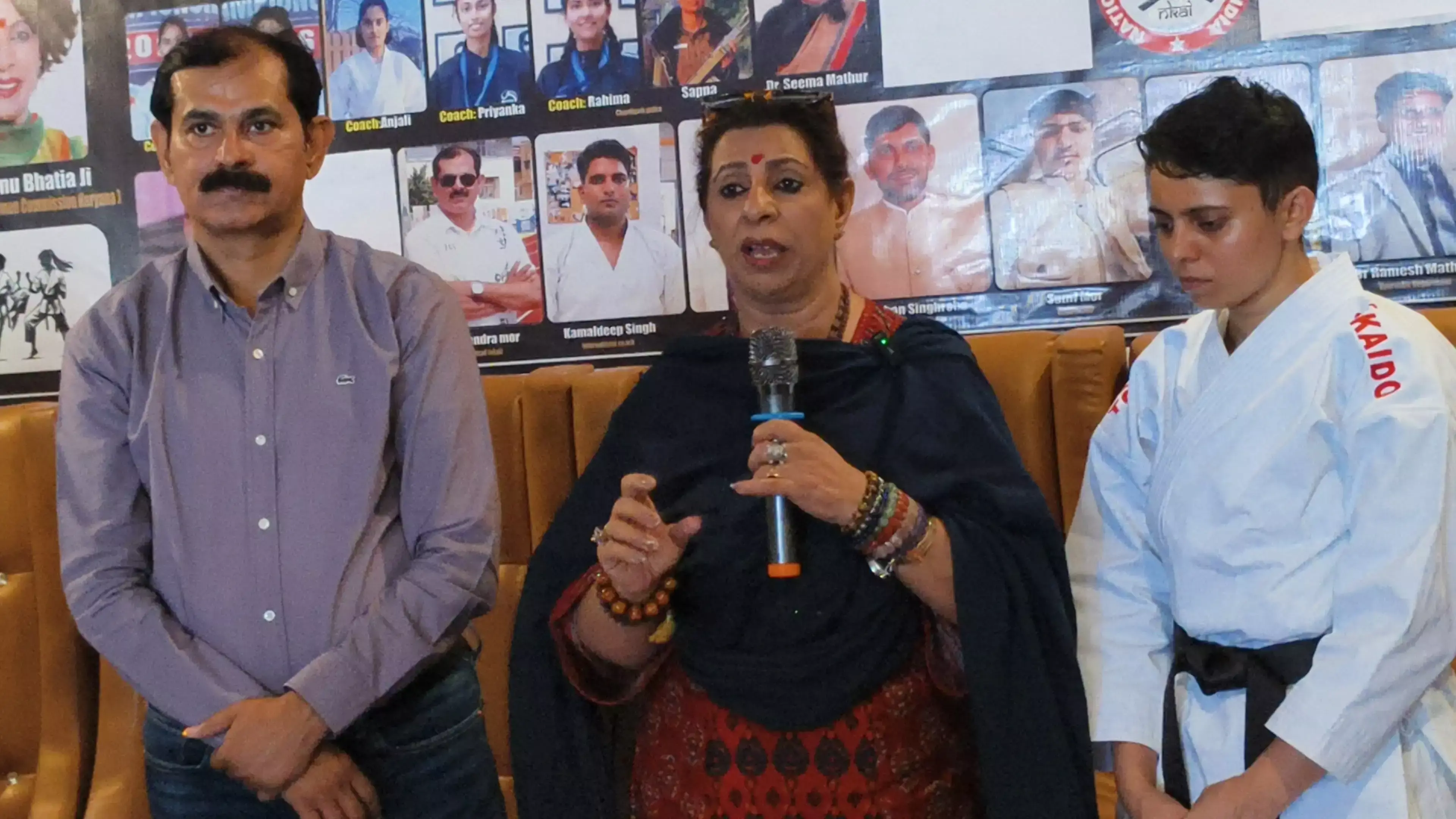 Jind: महिला सशक्तिकरण पर रेणु भाटिया का संदेश: लड़कियों को देवियों का दर्जा, समाज बदले सोच Jind: महिला सशक्तिकरण पर रेणु भाटिया का संदेश: लड़कियों को देवियों का दर्जा, समाज बदले सोच