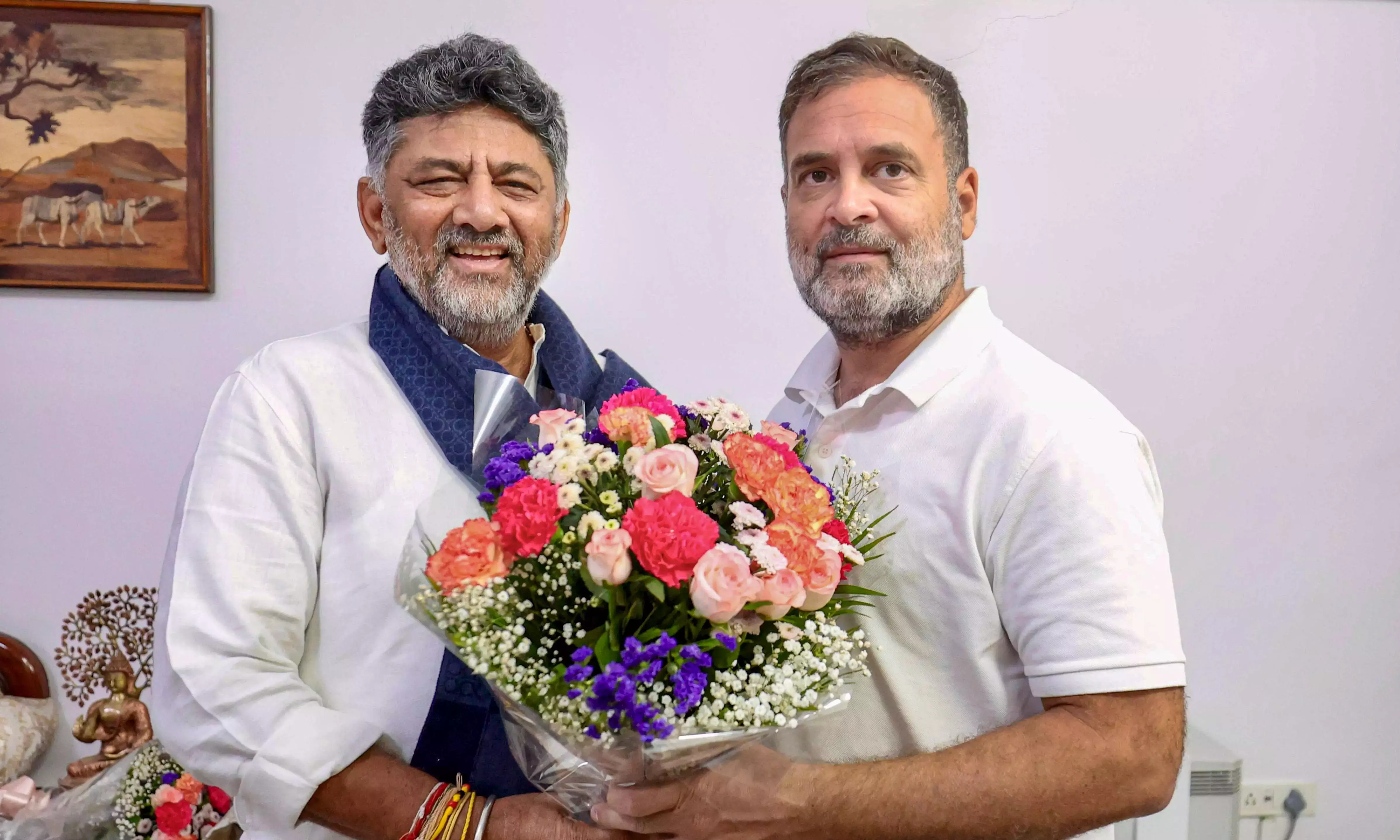कांग्रेस विधायक दल की आज बैठक, नए नेता का चुनाव, डीके शिवकुमार पर सबकी नज़र कांग्रेस विधायक दल की आज बैठक, नए नेता का चुनाव, डीके शिवकुमार पर सबकी नज़र