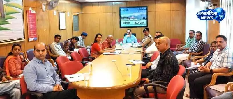 Kangra ADC का निर्देश, ड्रग नेटवर्क पर कड़ी कार्रवाई Kangra ADC का निर्देश, ड्रग नेटवर्क पर कड़ी कार्रवाई