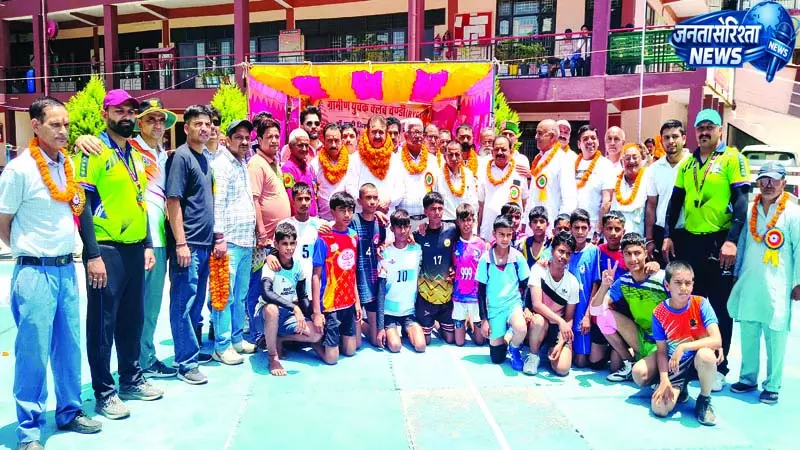 पूजा-अर्चना के साथ जिलास्तरीय मां चंडी मेला शुरू पूजा-अर्चना के साथ जिलास्तरीय मां चंडी मेला शुरू