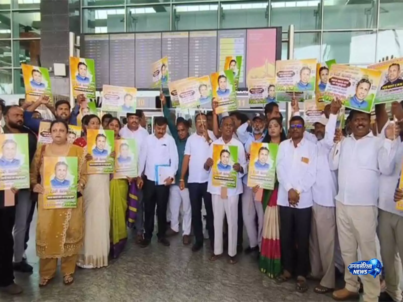 कर्नाटक में डिप्टी CM पद को लेकर सियासत तेज कर्नाटक में डिप्टी CM पद को लेकर सियासत तेज