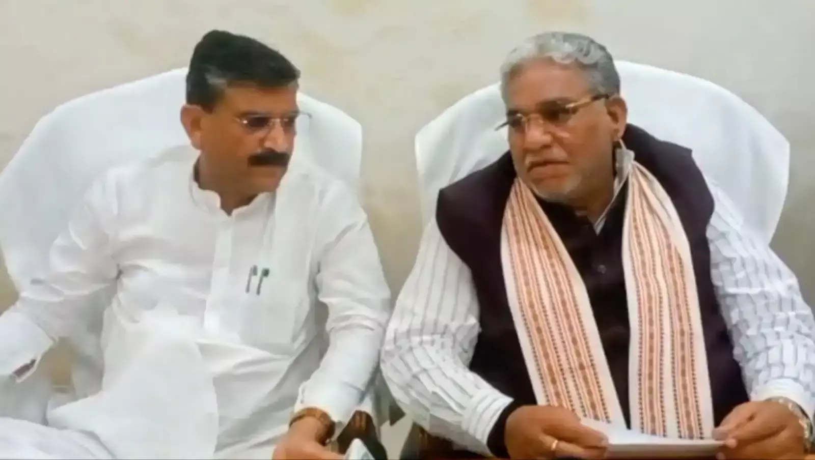 Panipat: हरियाणा में सफाई कर्मियों का आंदोलन समाप्त, मिली बड़ी राहत Panipat: हरियाणा में सफाई कर्मियों का आंदोलन समाप्त, मिली बड़ी राहत