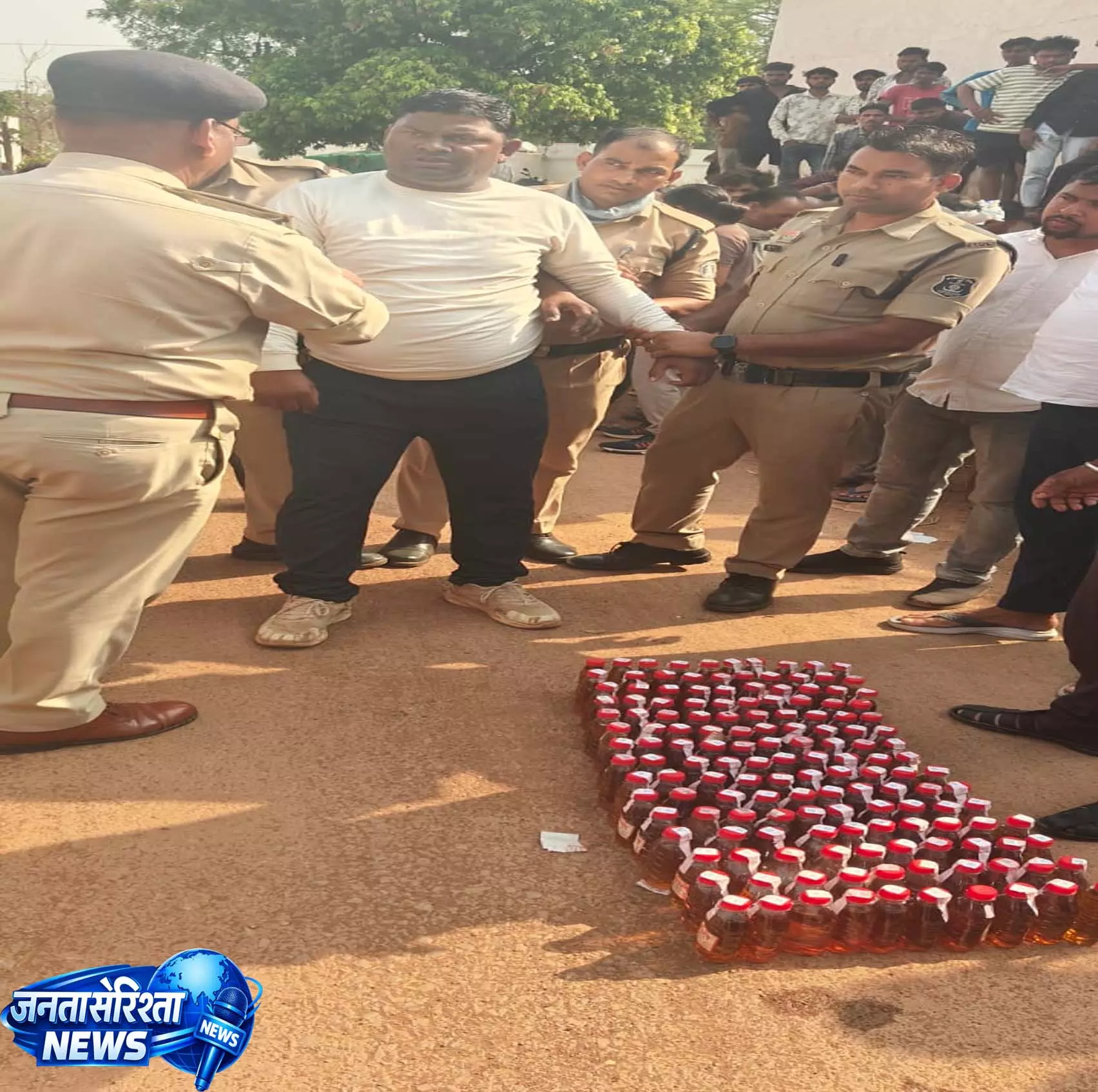 ऑपरेशन निश्चय के तहत बड़ी कार्रवाई, अवैध शराब के साथ बदमाश गिरफ्तार ऑपरेशन निश्चय के तहत बड़ी कार्रवाई, अवैध शराब के साथ बदमाश गिरफ्तार