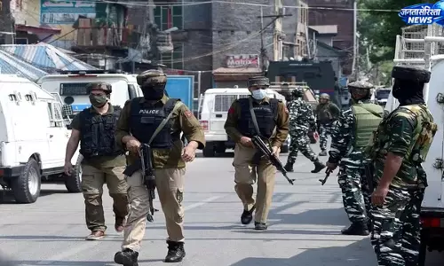 Srinagar : नशा मुक्त जम्मू-कश्मीर अभियान के 50 दिन पूरे Srinagar : नशा मुक्त जम्मू-कश्मीर अभियान के 50 दिन पूरे