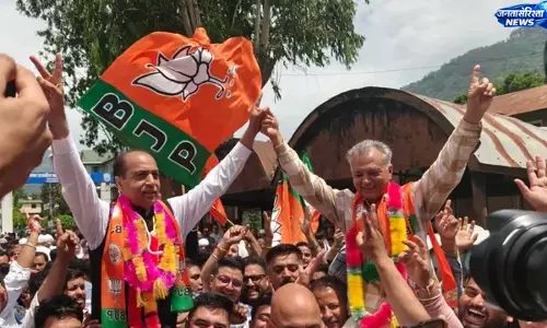 हिमाचल निकाय चुनाव परिणाम: BJP का दबदबा, चार नगर निगमों में मजबूत बढ़त हिमाचल निकाय चुनाव परिणाम: BJP का दबदबा, चार नगर निगमों में मजबूत बढ़त
