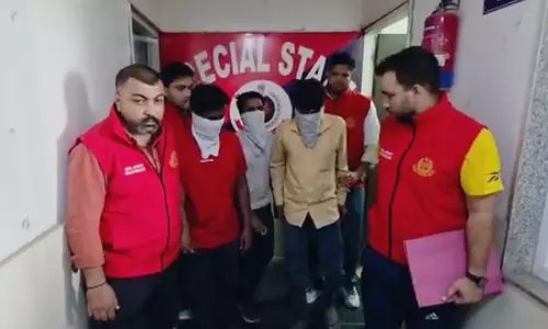 MDMA तस्करी नेटवर्क का भंडाफोड़, ड्रग्स के साथ तीन गिरफ्तार MDMA तस्करी नेटवर्क का भंडाफोड़, ड्रग्स के साथ तीन गिरफ्तार