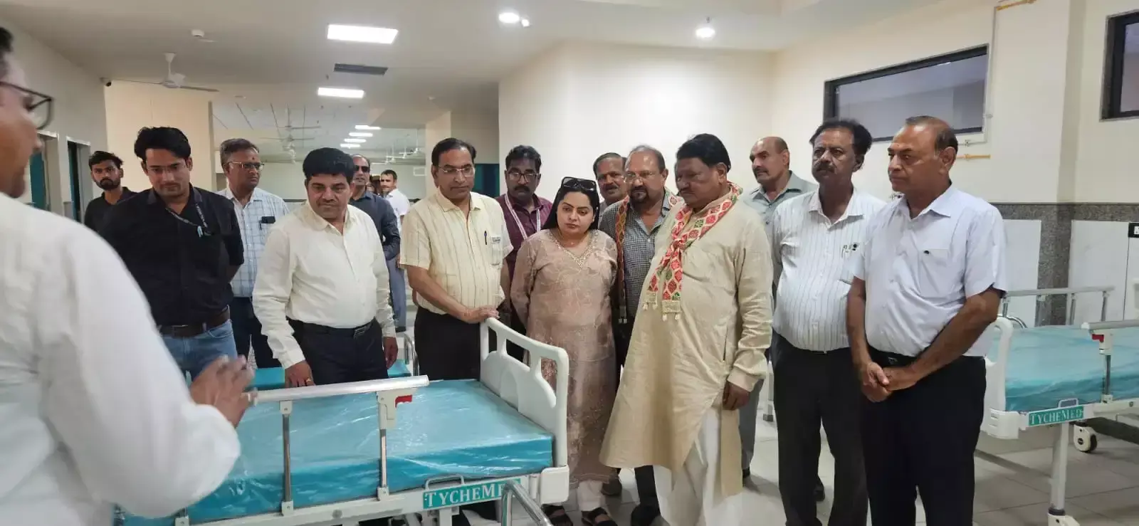 Bikaner: मंत्री ने अस्पताल की नई मेडिसिन विंग का निरीक्षण किया Bikaner: मंत्री ने अस्पताल की नई मेडिसिन विंग का निरीक्षण किया