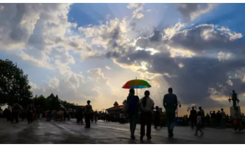 MP : आंधी-बारिश और ओले, कई जिलों में तापमान पैटर्न असामान्य MP : आंधी-बारिश और ओले, कई जिलों में तापमान पैटर्न असामान्य
