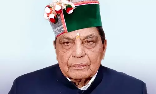 Shimla: चुनावी हार की कुंठा में बयान देने का आरोप, शांडिल-नेगी ने साधा निशाना Shimla: चुनावी हार की कुंठा में बयान देने का आरोप, शांडिल-नेगी ने साधा निशाना