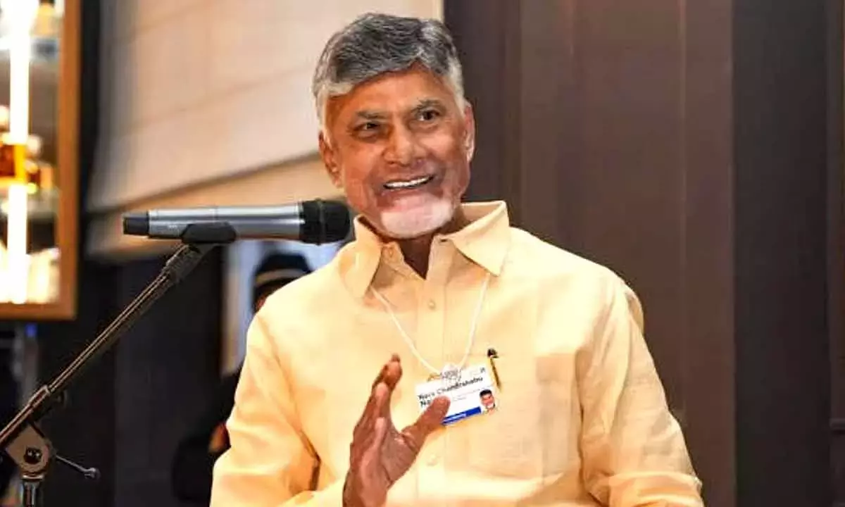 Andhra: नायडू ने योगांध्र के लिए 1 करोड़ लोगों की भागीदारी का लक्ष्य रखा