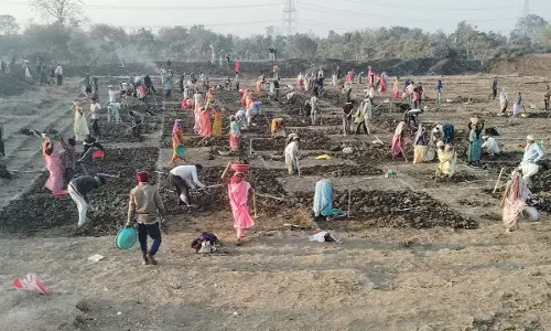 जल संरक्षण के साथ मिल रहा बंपर रोजगार, मोर गांव मोर तरिया अभियान से संवर रहे ग्रामीण क्षेत्र